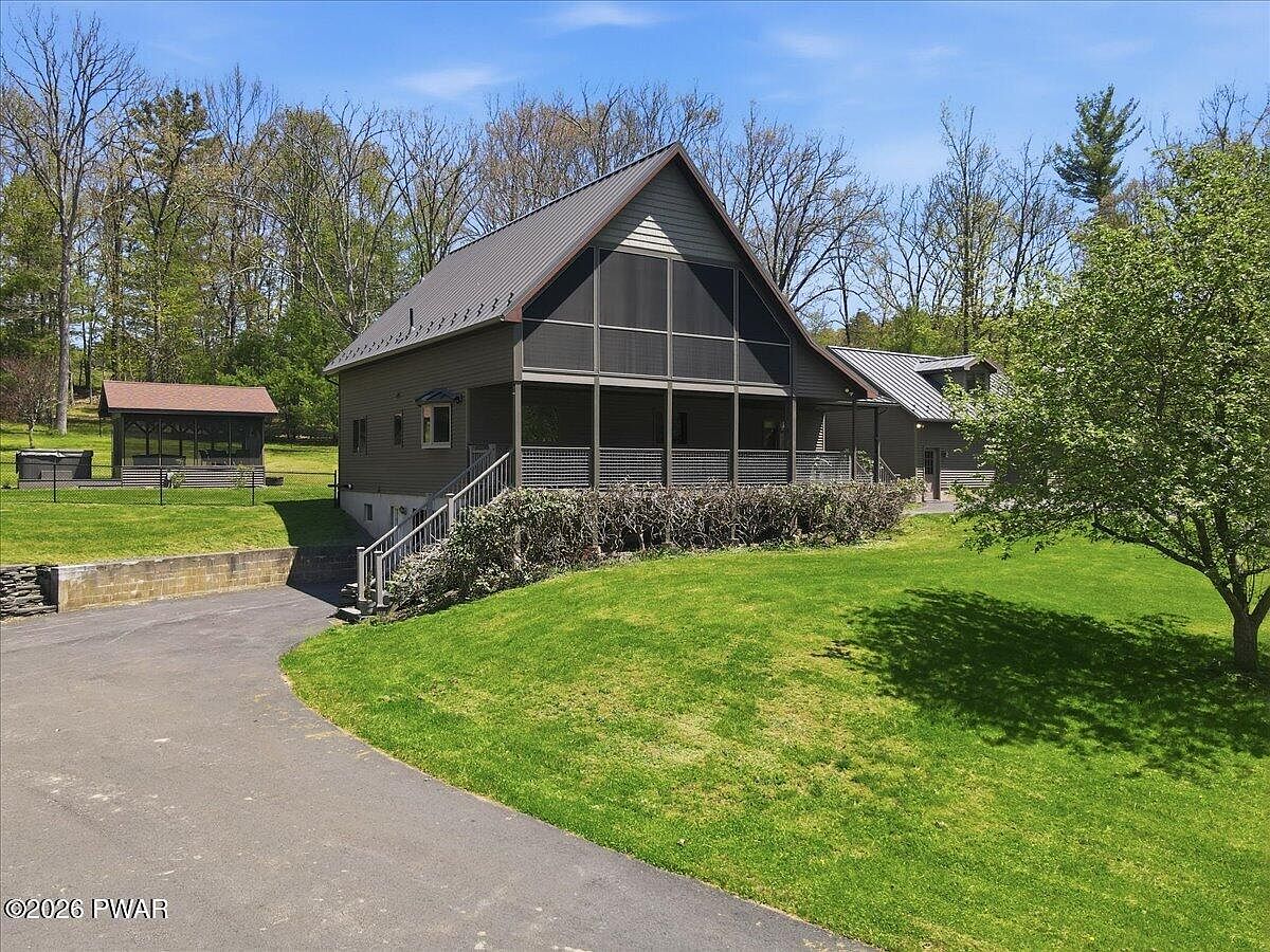 70 Bowling Center Ln, Hawley, PA 18428 | Zillow