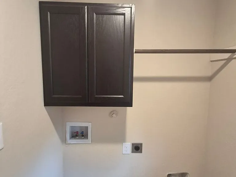 6858 Lakeview Dr #101 — Photo 15