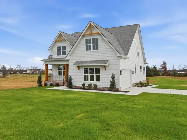 5127 Starks Rd, Cross Plains, TN 37049