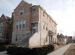 2230 Butterfly Ln #B, Glenview, IL 60026