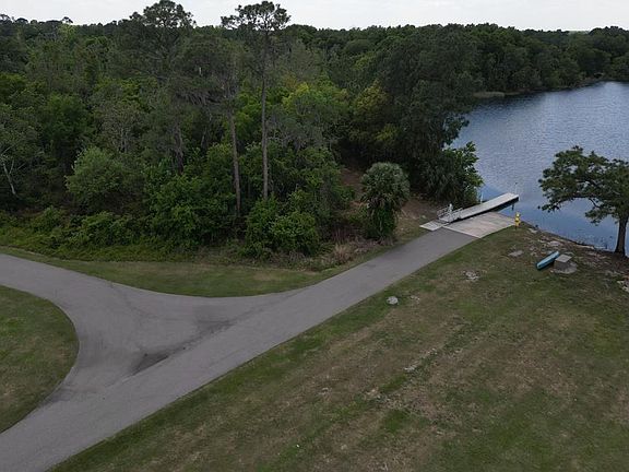 4th image of 3430 Lake Diane Rd #64