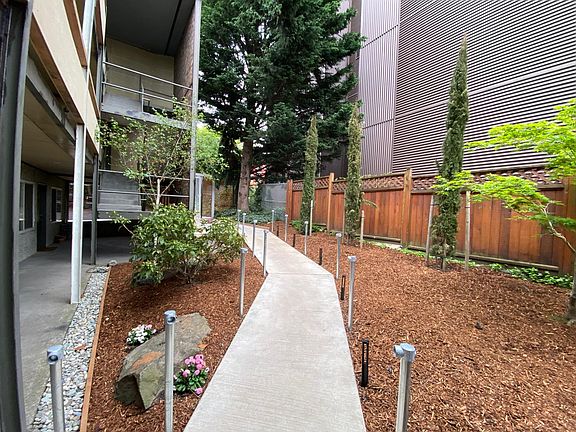 4th image of 1818 Harvard Ave #111