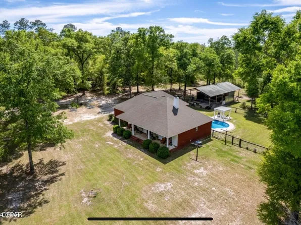 4015 Whispering Pines Cir, Greenwood, FL 32443