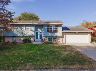 205 Edwards Dr, Normal, IL 61761