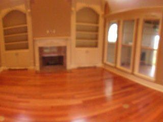 4th image of 103 Goodwood Cir