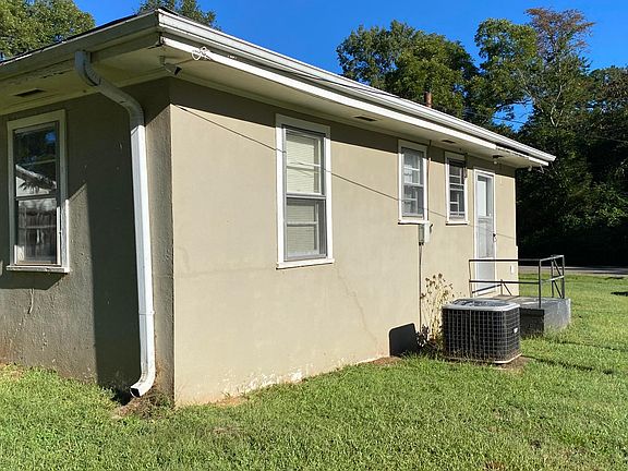 4th image of 106 Long Forest Dr Unit A