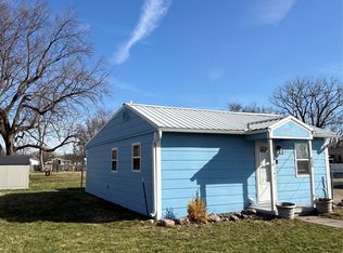 435 NW 49th Pl, Des Moines, IA 50313