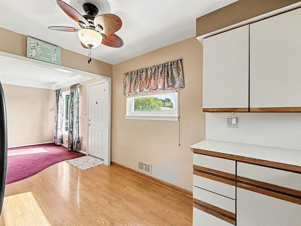 32011 Saint Margaret St, photo 16