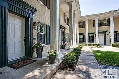 3rd image of 4750 Bradford Dr Unit 4750A