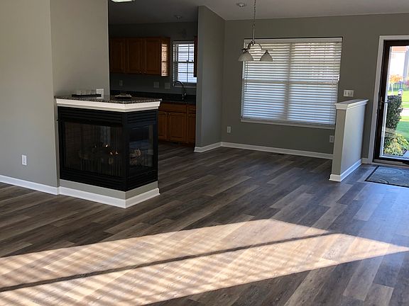 4th image of 46368 Candleberry Dr