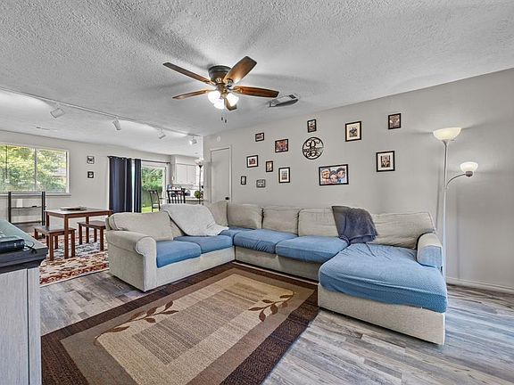 4th image of 502 Brendon Park Lane