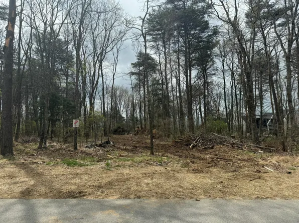 8360 Mountain Laurel Trl Unit 24, Signal Mountain, TN 37377