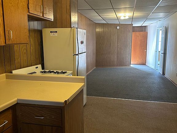 5th image of 206 S Pacific St #1