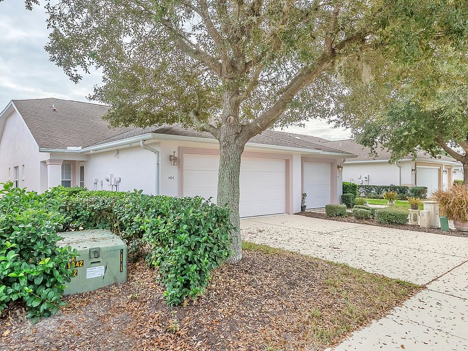 1st image of 1404 Coconut Palm Cir
