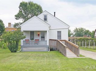 2410 N Elmwood Ave, Peoria, IL