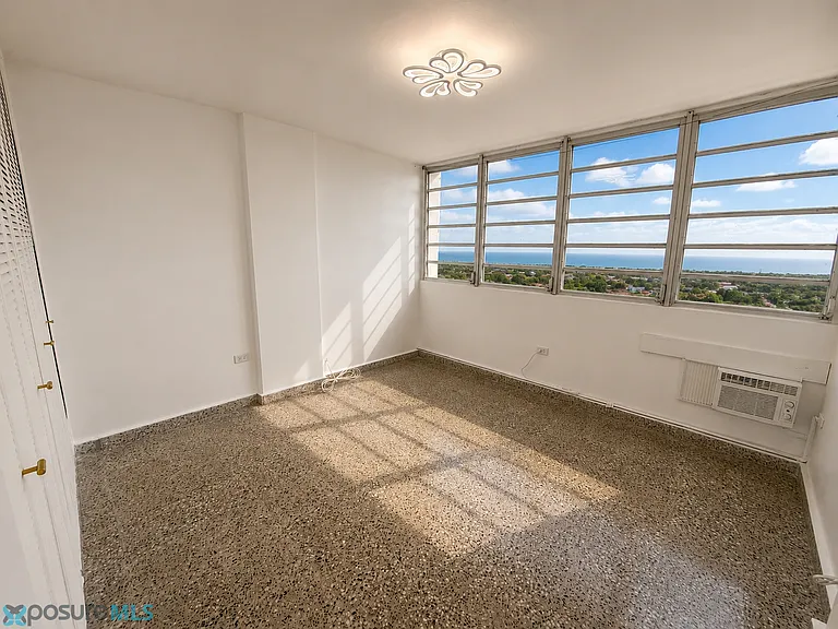 5 Condo Solimar Cerro #D — Photo 3