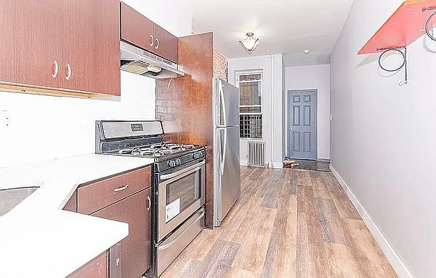 1st image of 475 Chauncey St APT 1L