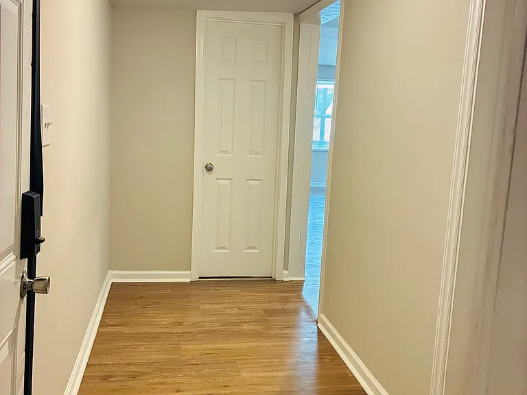 407 Gardner St — Photo 7