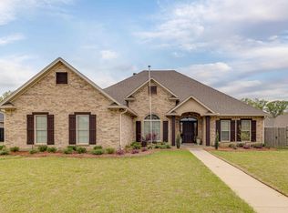 449 E Frenchmans Bend Rd, Monroe, LA 71203