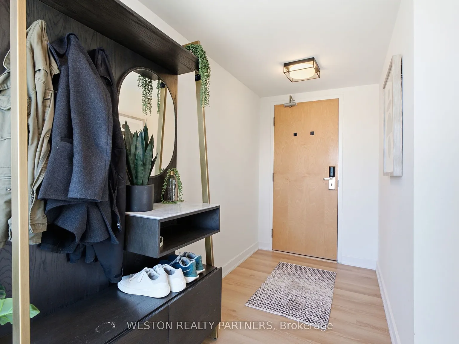 2 bed, $5,000 — Photo 4