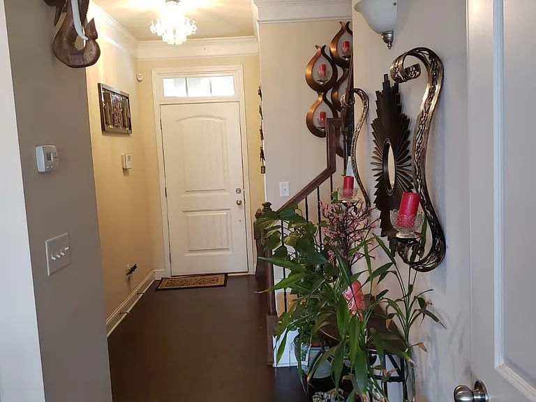 9615 Camberley Ave NW — Photo 11