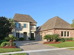 18854 Spyglass Hill Dr, Baton Rouge, LA 70809
