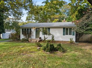 138 Belleview Ave, Center Moriches, NY 11934