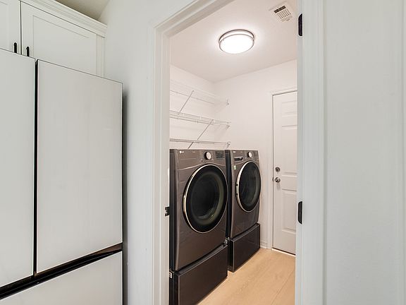 Laundry room off kitchen