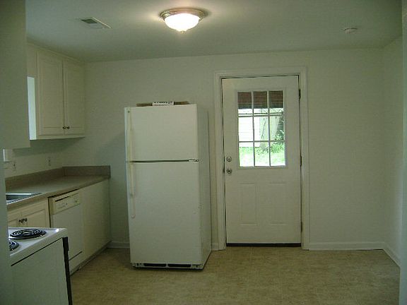 5th image of 1713 Chattanooga Rd