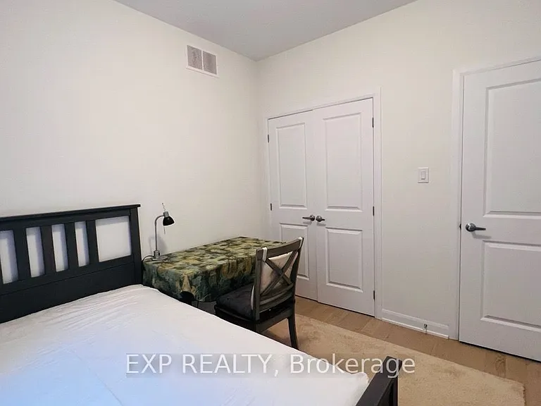 747 Coast Cir — Photo 17