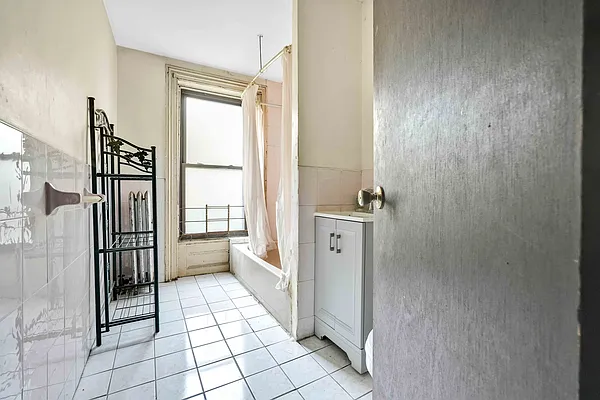 Sold by Mitra Hakimi Realty Group, LLC | media 7