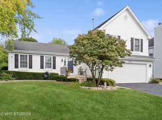 1177 Winding Glen Dr, Carol Stream, IL
