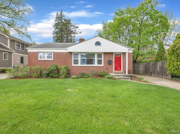 2615 Galpin Ave, Royal Oak, MI 48073