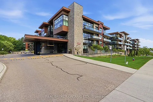 1575 Lakeshore Rd W Photo 1