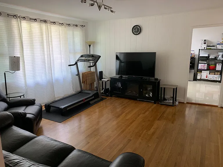 3468 Leahi Ave — Photo 4