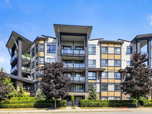 20829 77a Ave #218, Langley, BC V2Y 0Y5