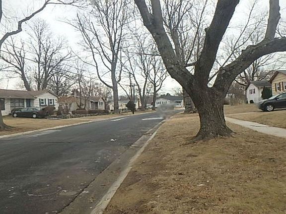 5th image of 13219 Superior St