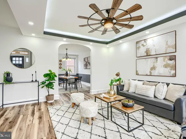 4312 Parkside Dr, Baltimore, MD 21206