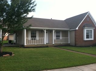 6497 Oak Hurst Dr, Memphis, TN 38141