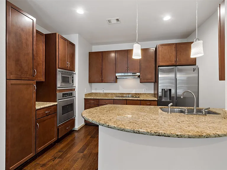 505 Jackson Hill St #103 — Photo 8