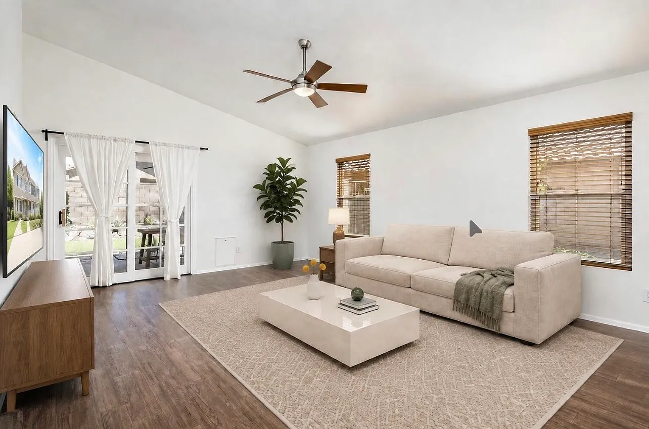 3 bed, 1242 sqft, $2,500 — Photo 3