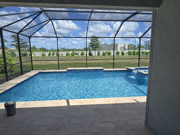 4th image of 11399 Pinot Dr