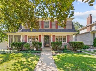 115 W 68th St, Kansas City, MO 64113