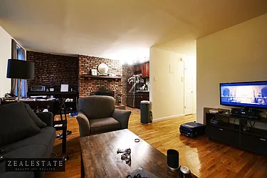 Rented by ZealEstate Group Inc