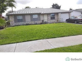 1472 Bonnie Brae St, Pomona, CA 91767