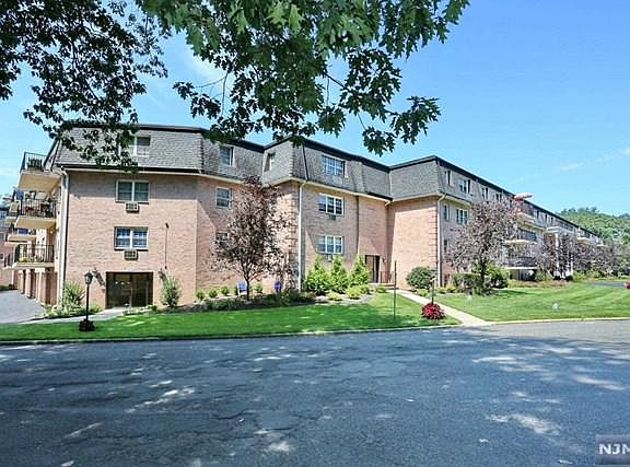 2nd image of 530 Fairview Ave #308-3308