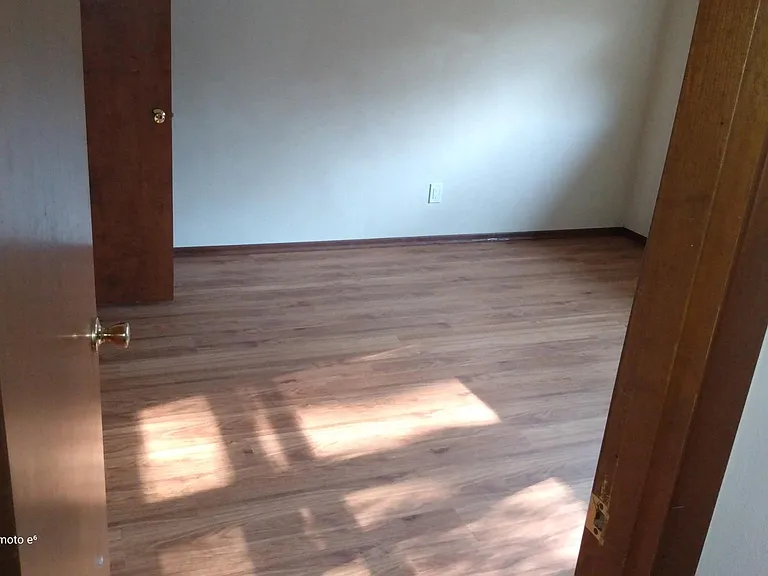 12 Fox Creek Rd — Photo 5