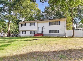 145 Mills Ave, Norwood, NJ 07648
