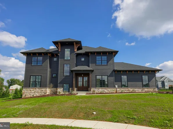5848 Wild Lilac Dr #17, East Petersburg, PA 17520