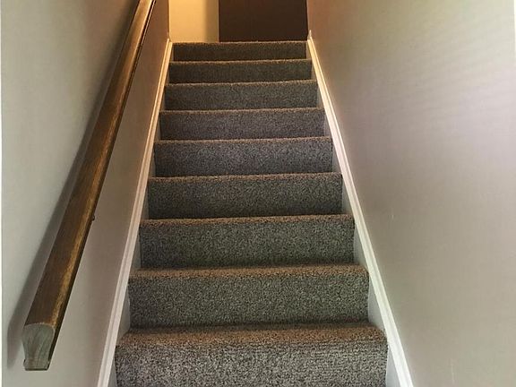 4th image of 248 Highmeadow Dr